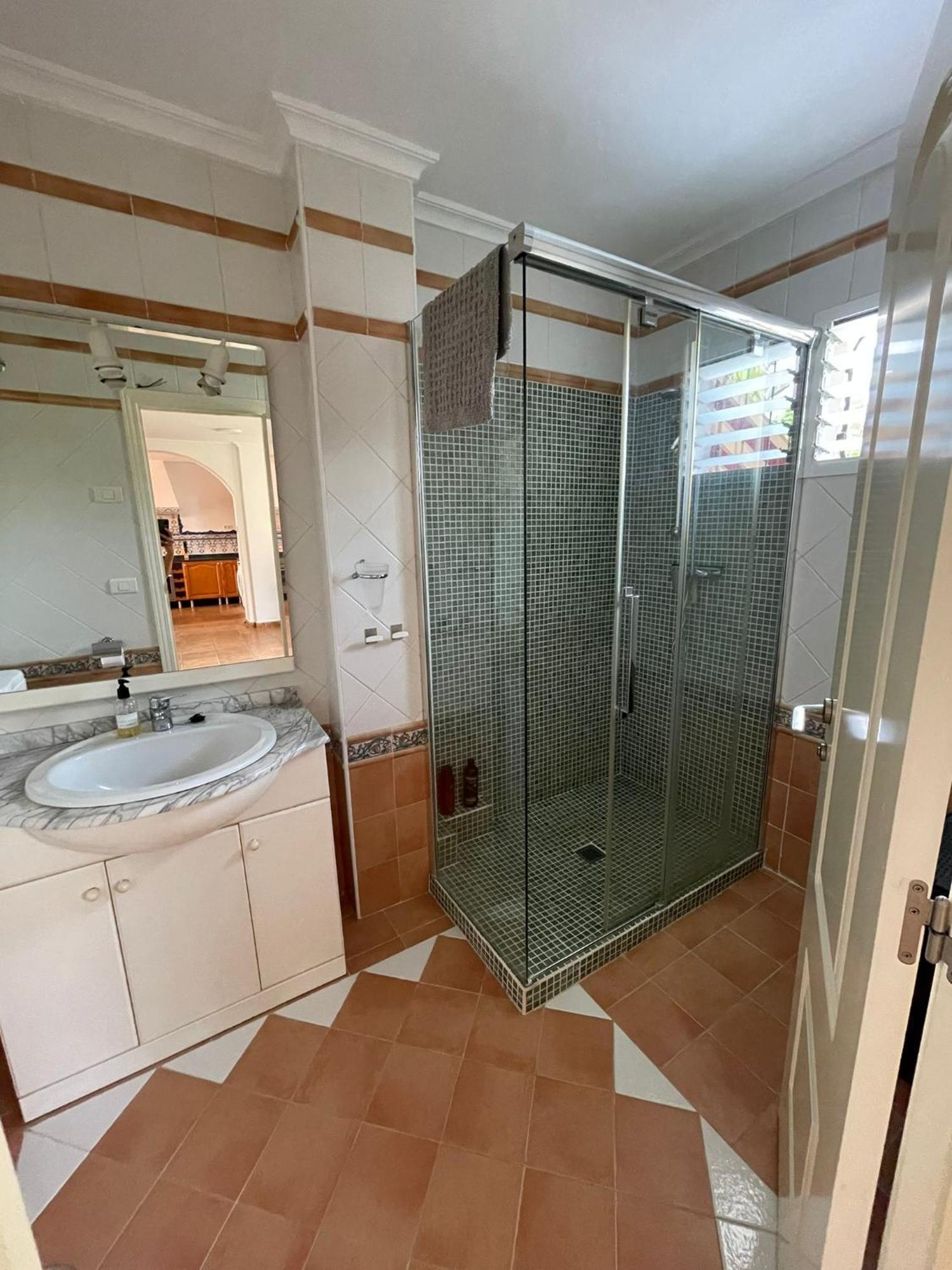 Bungalow Familiar Con Piscina 圣胡安·德·阿利坎特 外观 照片