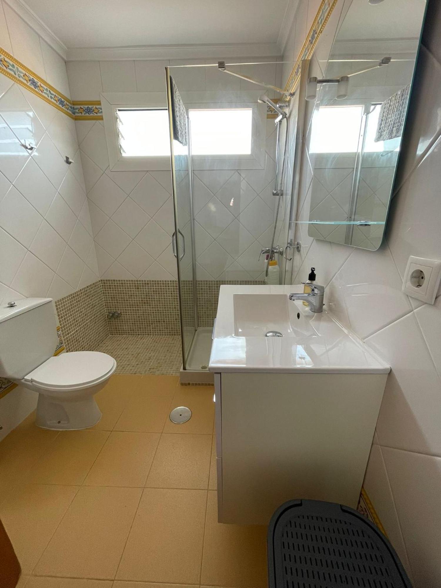 Bungalow Familiar Con Piscina 圣胡安·德·阿利坎特 外观 照片