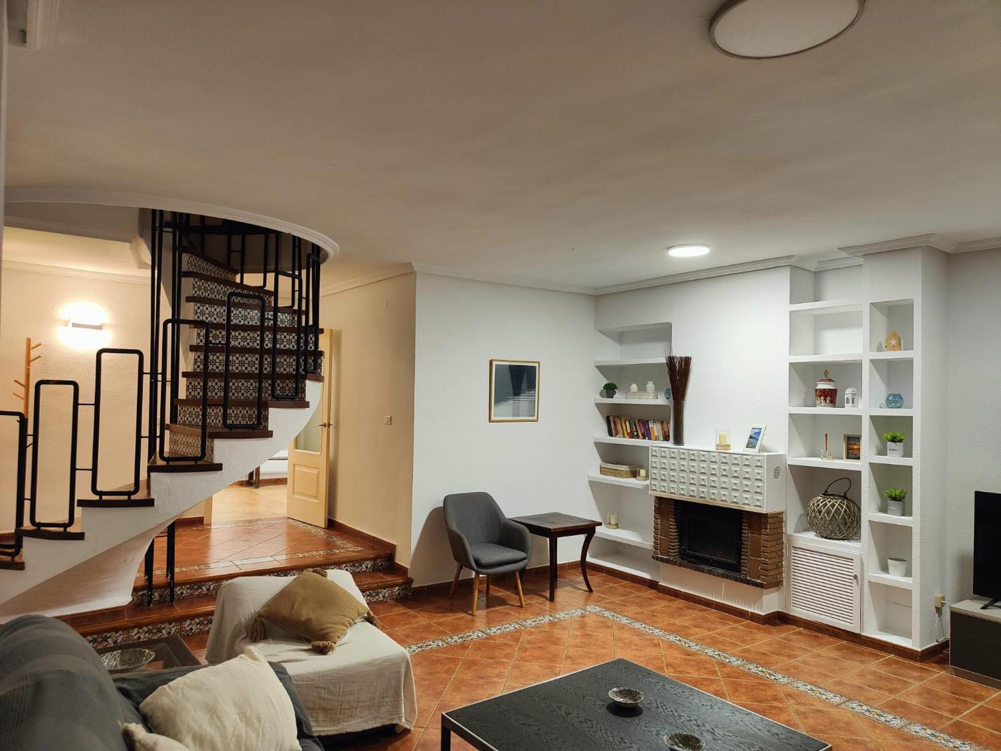 Bungalow Familiar Con Piscina 圣胡安·德·阿利坎特 外观 照片